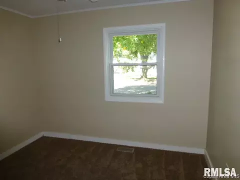 1004 Johnson Ln, Springfield, IL 62702 photo 9