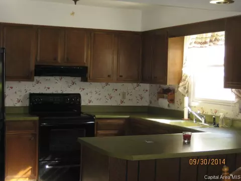 13 Coachlight Ct, Springfield, IL 62703 photo 4