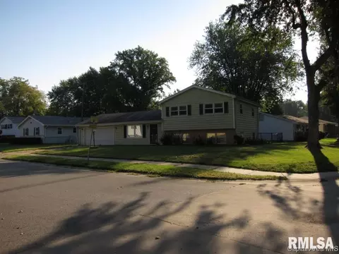 64 Sutton Pl, Springfield, IL 62703 photo 1