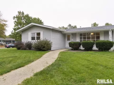 2280 Dunwich Dr, Springfield, IL 62702 photo 1