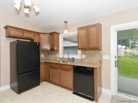 2280 Dunwich Dr, Springfield, IL 62702 photo 10