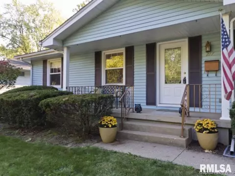 217 Cartwright Dr, Springfield, IL 62704 photo 2