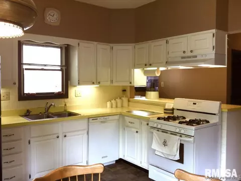 817 S State, Springfield, IL 62704 photo 18