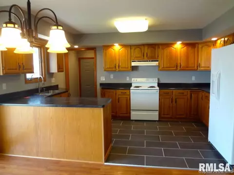 1920 S 2nd St, Springfield, IL 62704 photo 9