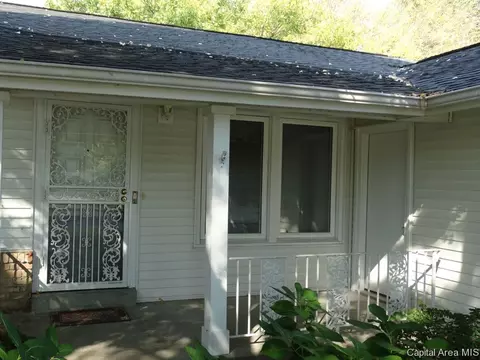 3016 Barrybrook Ct, Springfield, IL 62702 photo 9