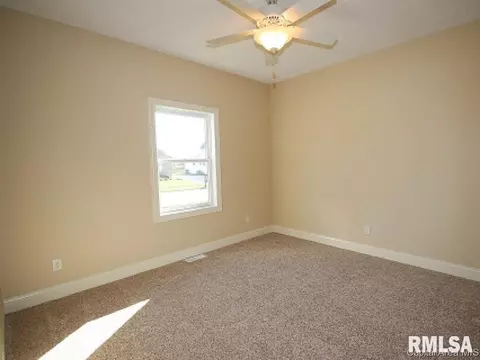 5601 Legacy Ln, Springfield, IL 62711 photo 15