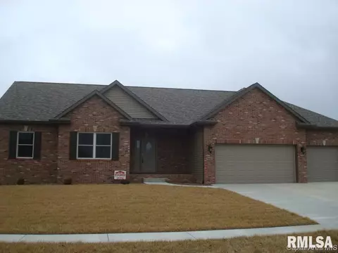 5601 Legacy Ln, Springfield, IL 62711 photo 1