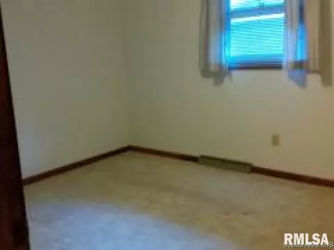 1650 W Edwards St, Springfield, IL 62704 photo 12
