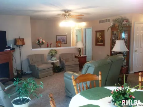 4004 Grimik Dr, Springfield, IL 62707 photo 17