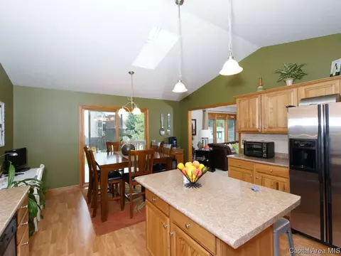 1105 Latigo, Springfield, IL 62712 photo 13