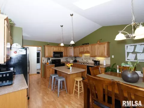 1105 Latigo, Springfield, IL 62712 photo 12