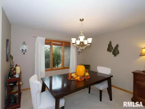1105 Latigo, Springfield, IL 62712 photo 7