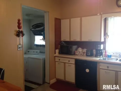 1306 S Walnut, Springfield, IL 62704 photo 6