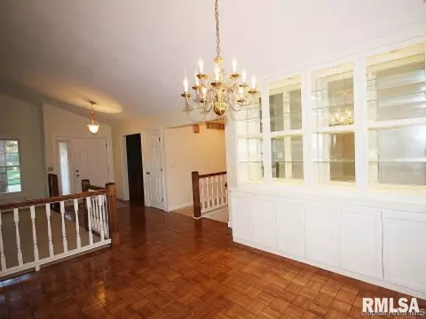 1 Chimney View Ln, Springfield, IL 62707 photo 9