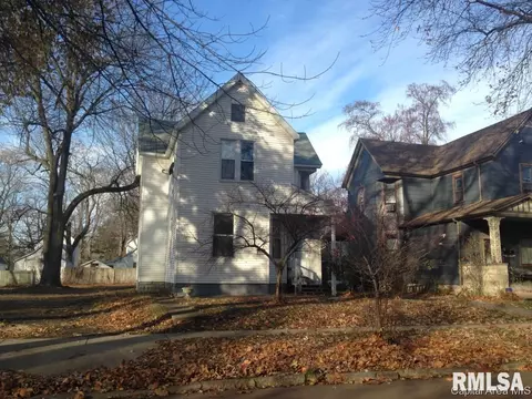 1027 N 4th St, Springfield, IL 62702 photo 1