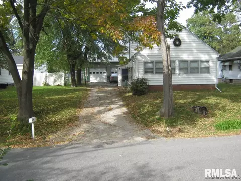 127 E Sangamon Ave, Springfield, IL 62702 photo 1