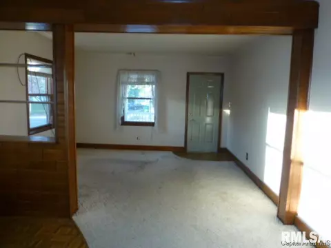1700 E Converse, Springfield, IL 62702 photo 2