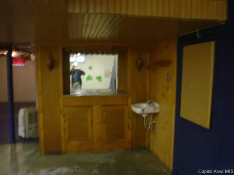 2408 S Walnut St, Springfield, IL 62704 photo 16