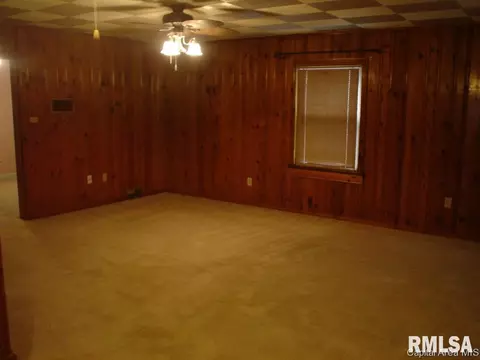 2408 S Walnut St, Springfield, IL 62704 photo 9