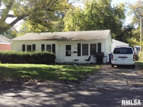 1805 S Pope, Springfield, IL 62703 photo 1
