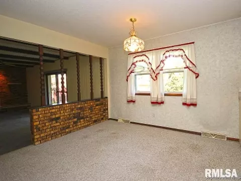 2321 E Sangamon Ave, Springfield, IL 62702 photo 11