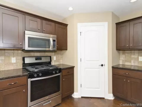 2809 Buckskin Trl, Springfield, IL 62711 photo 11