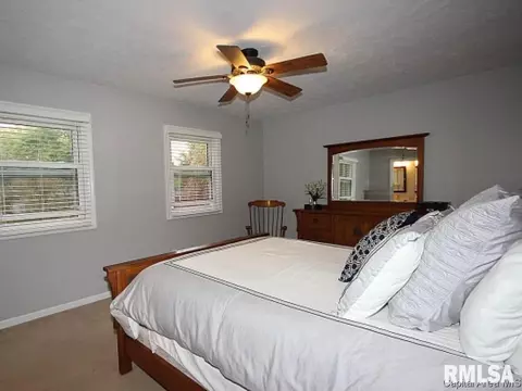 2212 Lindbergh Blvd, Springfield, IL 62704 photo 18