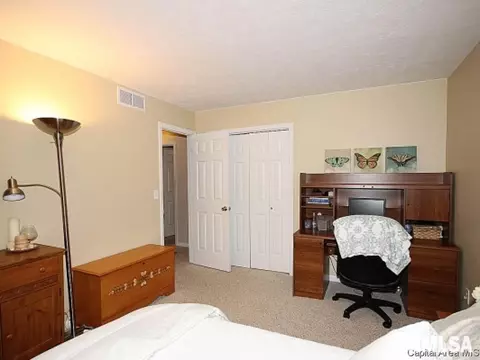2212 Lindbergh Blvd, Springfield, IL 62704 photo 20