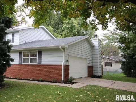2212 Lindbergh Blvd, Springfield, IL 62704 photo 3