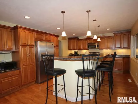 2212 Lindbergh Blvd, Springfield, IL 62704 photo 13