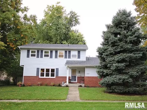 2212 Lindbergh Blvd, Springfield, IL 62704 photo 1