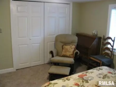 525 S Park Ave, Springfield, IL 62704 photo 11