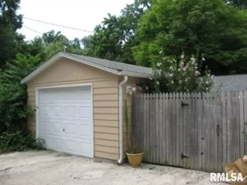 525 S Park Ave, Springfield, IL 62704 photo 15