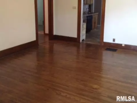 619 W Calhoun, Springfield, IL 62702 photo 2