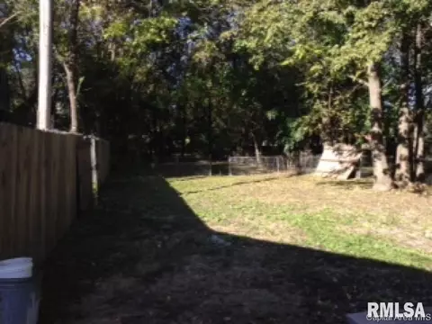 619 W Calhoun, Springfield, IL 62702 photo 6