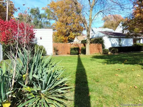 2267 S 10th, Springfield, IL 62703 photo 25