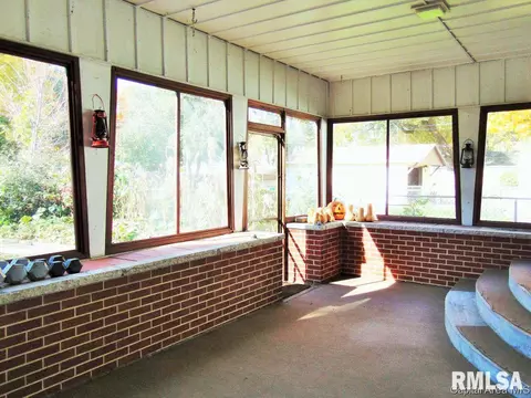 2267 S 10th, Springfield, IL 62703 photo 21