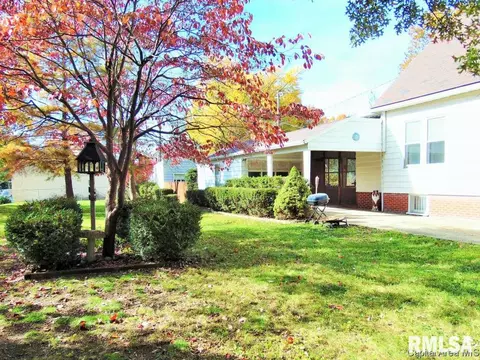 2267 S 10th, Springfield, IL 62703 photo 24