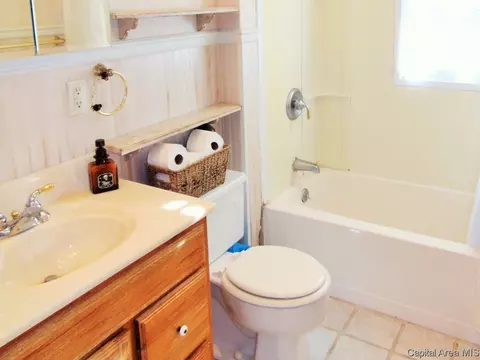 2267 S 10th, Springfield, IL 62703 photo 12