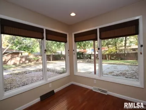 58 Glen Eagle Dr, Springfield, IL 62704 photo 11