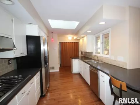 58 Glen Eagle Dr, Springfield, IL 62704 photo 7