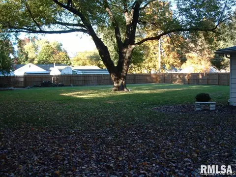 63 Circle Dr, Springfield, IL 62703 photo 17