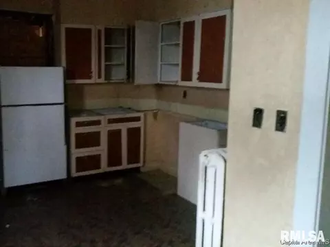 801 S 4th St, Springfield, IL 62703 photo 7
