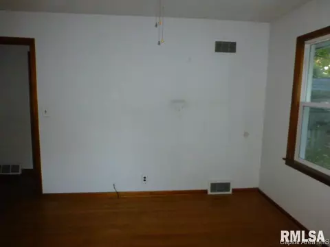 1732 S 1st Street St, Springfield, IL 62704 photo 8