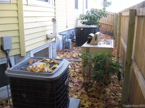 1200 S Spring St, Springfield, IL 62704 photo 32