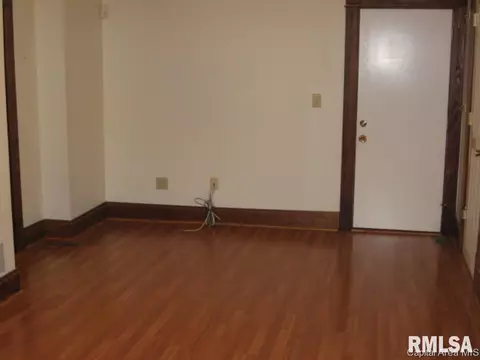 1200 S Spring St, Springfield, IL 62704 photo 3