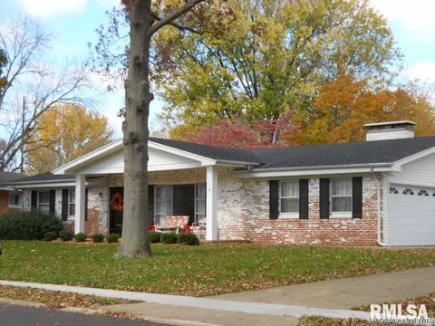 69 Andover Dr, Springfield, IL 62704 photo 1