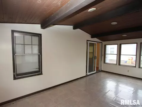 1965 E Hood St, Springfield, IL 62703 photo 16