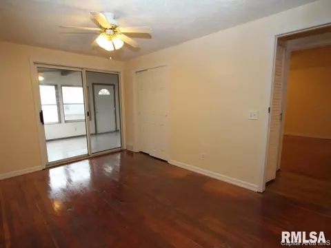 1965 E Hood St, Springfield, IL 62703 photo 14