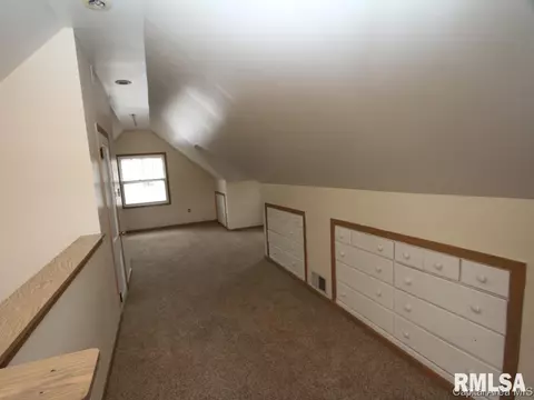 1965 E Hood St, Springfield, IL 62703 photo 18